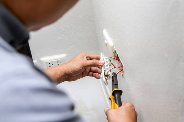 Best Affordable Electrician  in Destrehan, LA